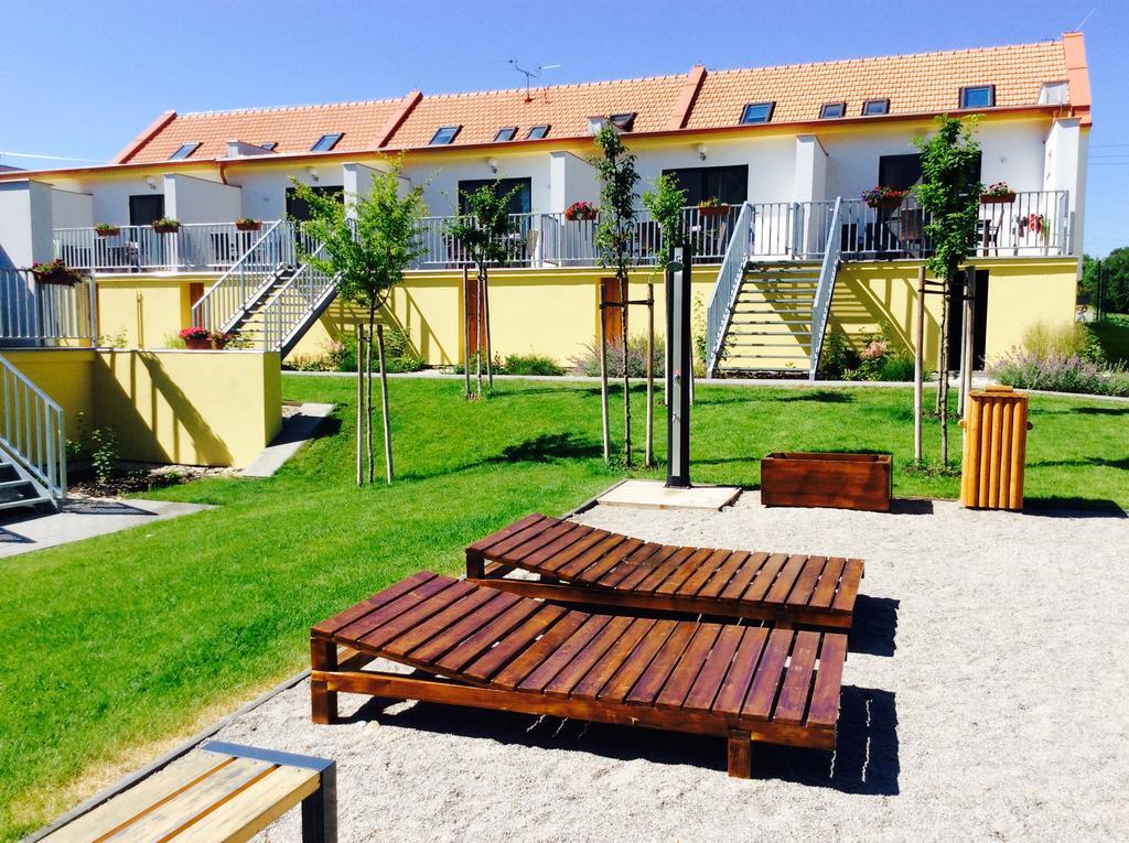 Apartmany Belveder Hlohovec Exterior photo